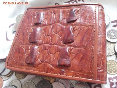 Изделия из кожи крокодила и питона. - 20120106_134803