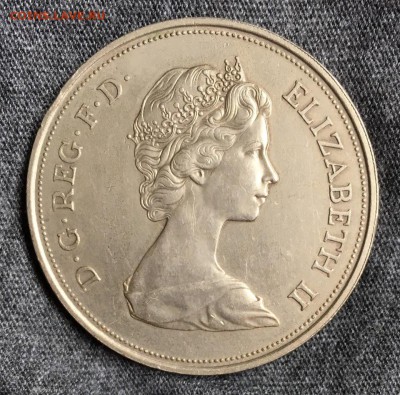 25 пенсов 1972 Серебряная свадьба,до 13.08. - Jl51D_88kf8