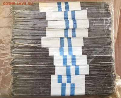 25 рублей образца 1961 года, 1000шт (кирпич) до 19.08.18 - CC2BA54B-445B-4C82-B82B-4E6243827810