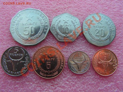 -Иностранных монет наборы- - Мальгаши-270р.JPG