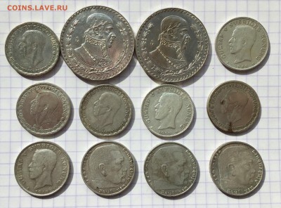 ЛОТ 30 монет разных стран. 155 гр. - 3875F346-1078-4FC1-9495-2E6229DC51B3