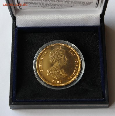Тристан да Кунья 5 фунтов 2006 80 лет Елизавете II.Unc. - IMG_8246.JPG