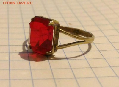 Серебрянное кольцо с красным камнем до 22.09.18г в 22 00 - 1537249489488793