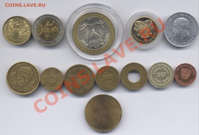 13 разных (в основном иностранных) жетонов на оценку - опознание
