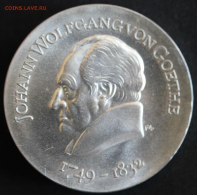 С РУБ.ГДР 20 марк 1969г.ИОГАНН ВОЛЬФГАНГ ФОН ГЁТЕ до 2.10 - IMG_3512.JPG