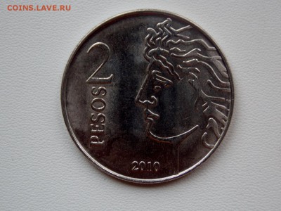 Аргентина 2 песо 2010 Юбилейная - DSCN0934 (1280x960)