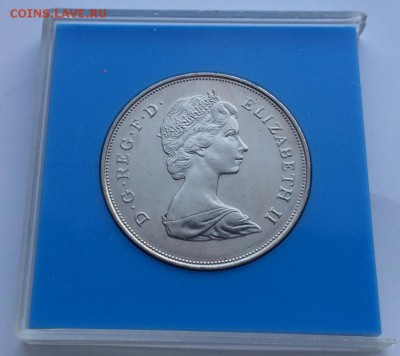 Крона Шайба Великобритания 25 пенсов 1980 памятная коробка - krona_shajba_velikobritanija_25_pensov_1980_80_letie_korolevy_materi_pamjatnaja_korobka (1)