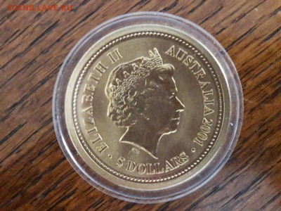 Крона Шайба Австралия 5$ долларов 2001 Крикет Дональд Брэдме - krona_shajba_avstralija_5_dollarov_2001_kriket_donald_bredmen_unc (1)