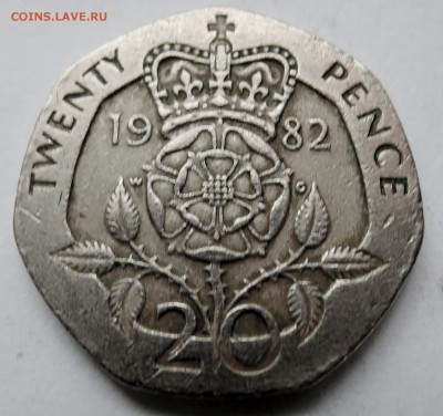 ВЕЛИКОБРИТАНИЯ - 20 пенсов 1982 г. до 29.10 в 22:00 - DSCN2845.JPG