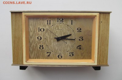 Часы настольные "Молния", СССР, на ходу до 31.10 в 22-00 мск - IMG_1476.JPG