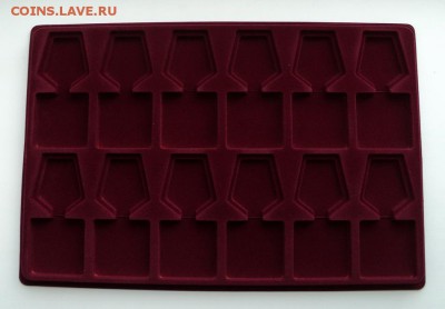 Аксессуары: капсулы, планшеты, холдеры - под медали квадртаный