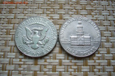 Пол доллара две монеты 1969-1976 - 19-11-18 - 23- 10 мск - P1990577.JPG