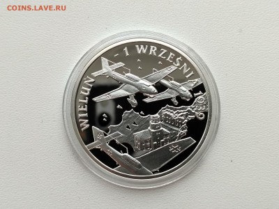 ПОЛЬША,10 злотых 2009г(70 лет бомбар-е Велюни) до 22.11.2018 - IMG_20181117_130418_HDR