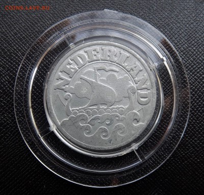 Нидерланды(оккупация)25 центов 1941 года Викинги Unc - аверс (2).JPG