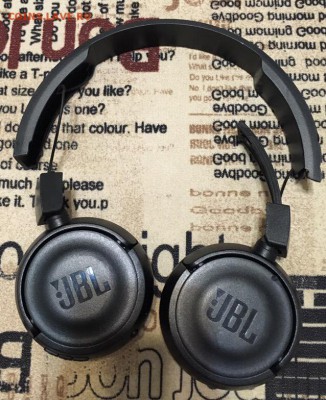 Беспроводные наушники с микрофоном JBL T450BT 08.12.2018 - наушник