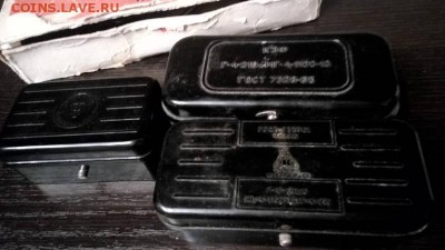три набора гирек и двое весов. СССР - d0Ho5