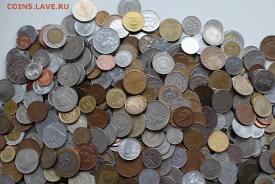 912шт МОНЕТ МИРА (62 разные страны, 3.8 кг) с 200р до 15.12 - IMG_4507.JPG