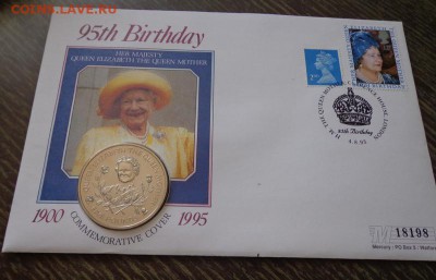 ГЕРНСИ - 5ф. 95 лет Королеве-матери конв. до 23.12, 22.00 - Гернси 5 ф 1995 95 лет Королеве-матери (желтое платье, № 18198) _1