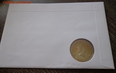 ГЕРНСИ - 5ф. 95 лет Королеве-матери конв. до 23.12, 22.00 - Гернси 5 ф 1995 95 лет Королеве-матери (желтое платье, № 18198)_2