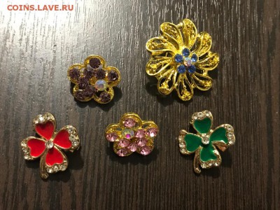 5 брошек, разные, старт с 25р. до 19.12 22:00мск - HumOZFs_bvk