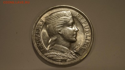 Латвия 5 лат 1932 Серебро Латов до 29.12 - 17.JPG
