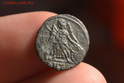 Рим.Памятная монета Константинополя.IV век - CSC_0497.JPG