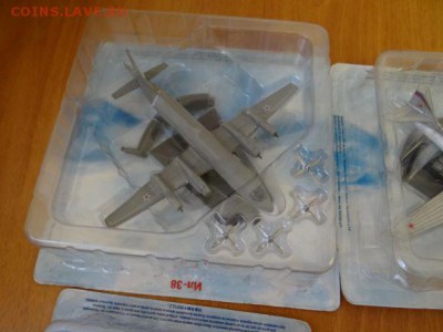 Модели самолетов на подставке до 23,01,2019 в 22:30 - DSC04120.JPG