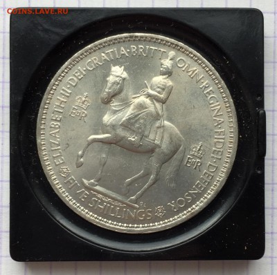 Лот более 3 кг монет + 10 кроновых. - 1095414F-25ED-46CD-AE86-C90CCABABA83
