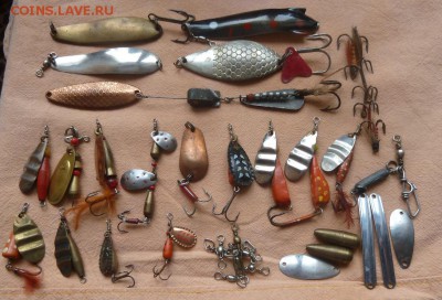 Блёсны летние - 20шт. + мелочёвка. - P1060809.JPG