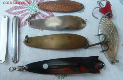 Блёсны летние - 20шт. + мелочёвка. - P1060834.JPG