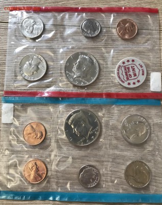 Набор монет США 1972 UNC до 21.00 21.01.2019 - 942093A0-0C1C-493C-9FB8-84AEF93753C8