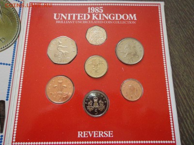 АНГЛИЯ - оф. годовой набор 1985 г. буклет до 27.01, 22.00 - Англия набор 1985 красный буклет_2