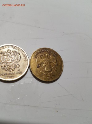 Брак монет: 5 р 1997 год раскол, 10 р 2013 год раскол. - e6FoEnPS1PU