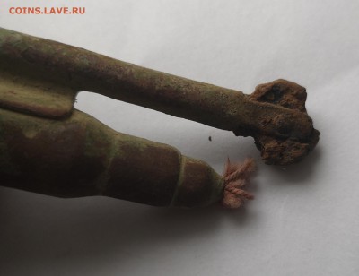 ложки ,колокольчик, зажигалка.Помощь в оценке - 2 (4)