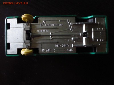 Модель  1:43 RAF -2203 № А18,до 17.02.в 22.00 - IMG_5139[1].JPG