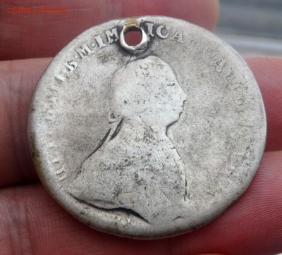 1 рубль 1762 года (отверстие) до 17.02.2019 в 22-00 - P2160117.JPG