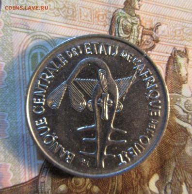 ФРАНЦИЯ КОЛОНИИ ЗАПАД АФРИКА 100 франков 1969 г  до 01.03 - IMG_4512.JPG