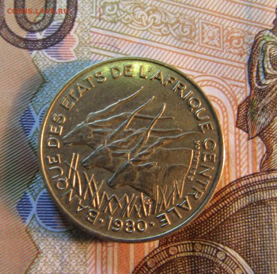 ФРАНЦИЯ КОЛОНИИ ЭКВАТОР АФРИКА 5 франков 1980 г  до 01.03 - IMG_4544.JPG
