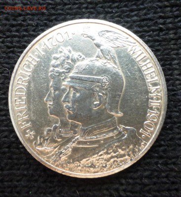 2 марки 1901 г. 200 лет Династии (до 20 марта до 21ч00мин) - P1060570.JPG