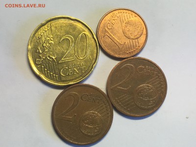 2 евро греция,италия,латвия (5шт) до 21.03 - 1DD51F0C-2374-410C-81B3-2B0F62102626