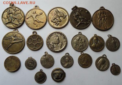 Жетоны разные  45 шт. - 03