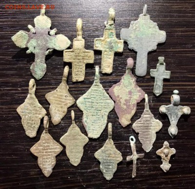 Крестики разные. Медь 16 шт. До 22.03.2019 22.00 - 96254923-5F02-4B2F-A76C-BA1DF2EEAB4C