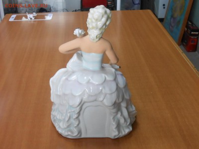 Фарфор-виолончистка - RSCN8477.JPG