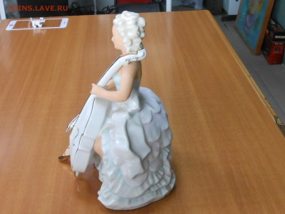 Фарфор-виолончистка - RSCN8475.JPG