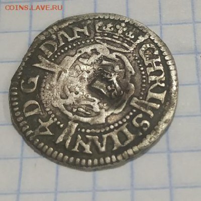 2 скиллинга 1618 года с надчеканом - IMG_20181216_194302