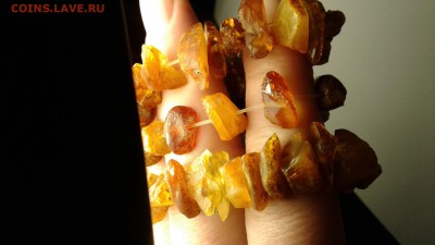 бусы браслет на резинке из янтаря до 22.03 - 20190225_205201