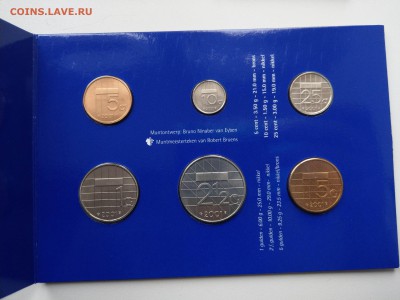 Нидерланды годовой набор 2001 последние гульдены до 22 26.03 - PSX_20190324_094210