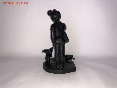 ДЕВОЧКА КОРМЯЩАЯ ГОЛУБЕЙ КУСА 1977 ГОД - 116446096 (4)