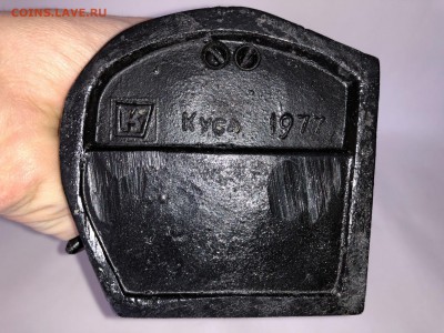 ДЕВОЧКА КОРМЯЩАЯ ГОЛУБЕЙ КУСА 1977 ГОД - 116446096 (5)