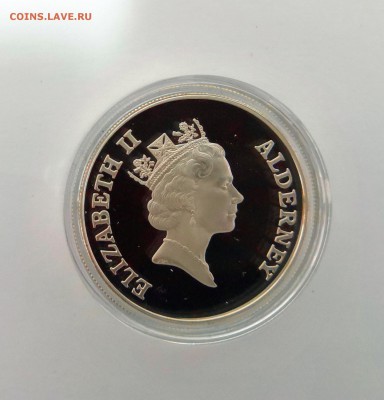 5 Фунтов Олдерни 1995 Королева-мать.Proof.Серебро. - IMG_20190328_215604